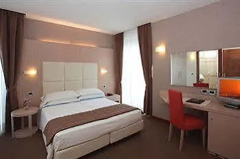 Hotel Rivamare